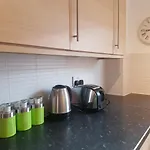 Old Town West Apartments - Newly Refurbished