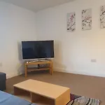 Old Town West Apartments - Newly Refurbished