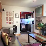 Bath Road Apartments
