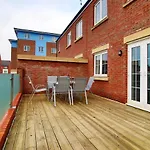 Delft - Spacious Home, High Speed Wi-Fi, Free Parking, Terrace