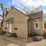 Straw Cottage