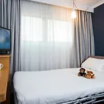 Holiday Inn Express Swindon West An Ihg Hotel