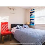 Sleeping Dogs Guest House