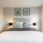 Suite Life Serviced Apartments - Old Town