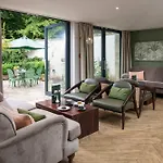 Lydiard Park Hotel & Conference Centre