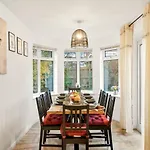 Mundy Avenue, Long Stay Disc, Parking, Wifi