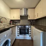 Victoria Road Swindon - 1 Bedroom Apartment