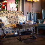 The White Hart, Wroughton