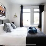 A Cosy 2 Bed Flat In Swindon
