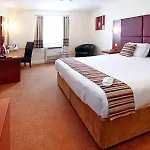 Mercure Swindon East Hotel And Spa