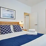 Burkhardt Hall By Viridian Apartments