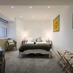 Luxury Panoramic Balcony Swindon Central