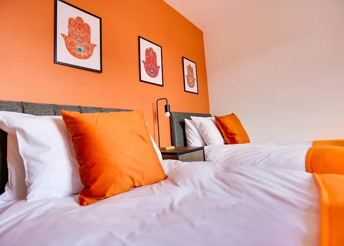 Staldon Court - Open Plan Apartment, High Speed Wi-Fi, Free Parking