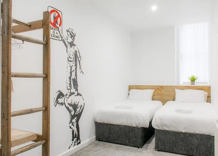 Fleet Street Apartments