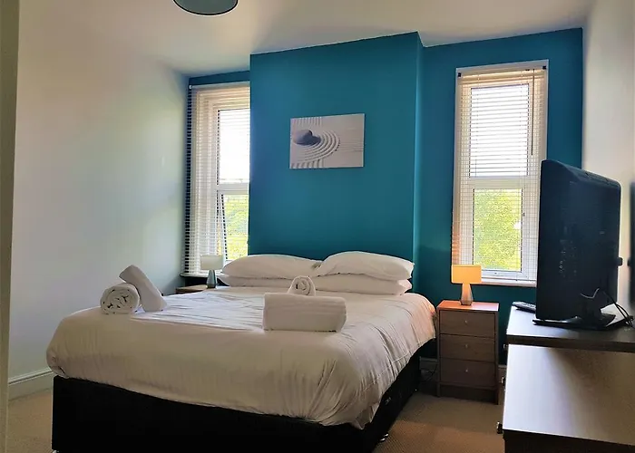 Bath Road Apartments