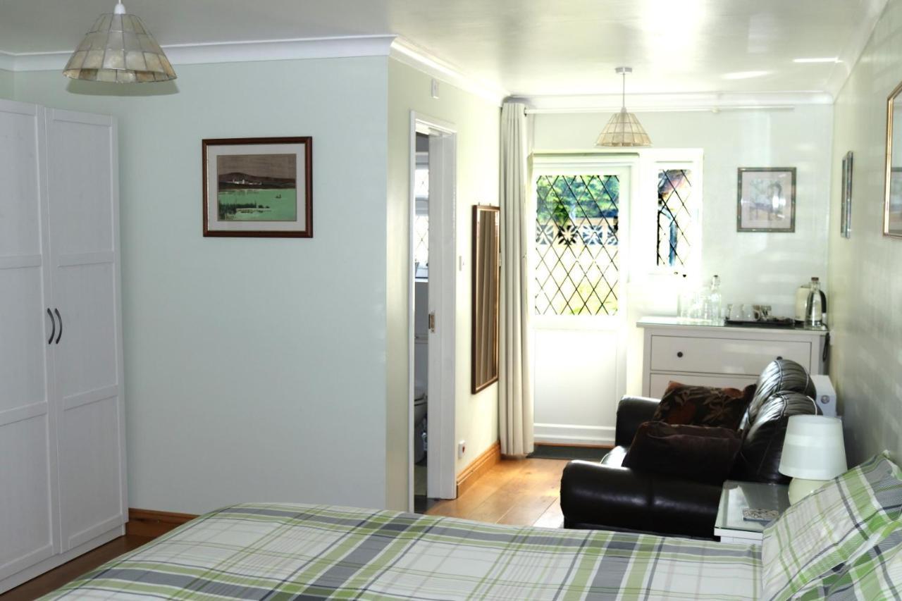 Bed & Breakfast Highworth House *
