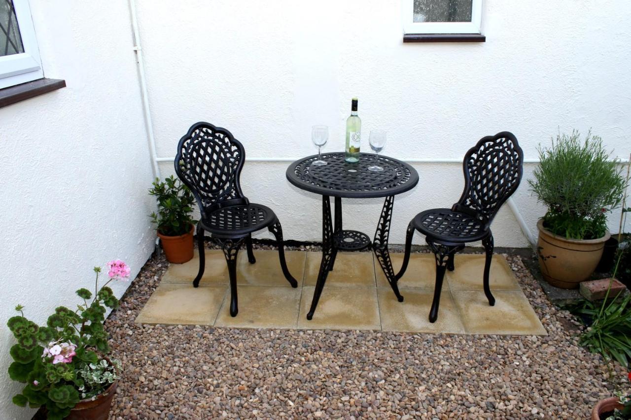 Bed & Breakfast Highworth House *