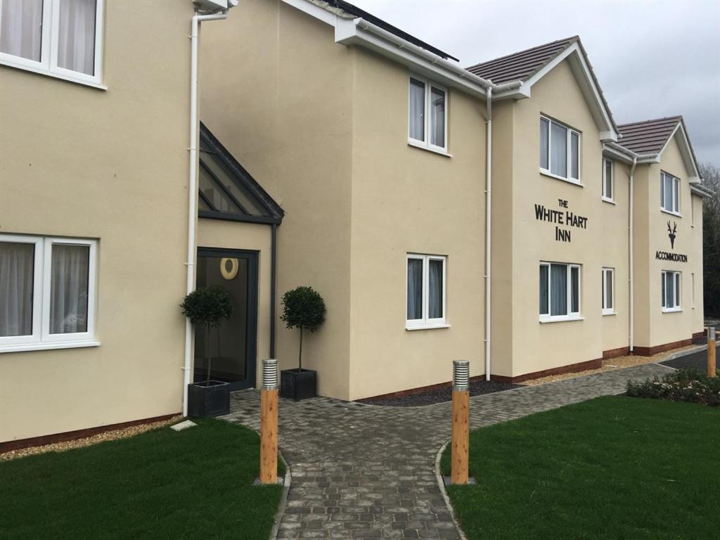 Inn The White Hart 4*