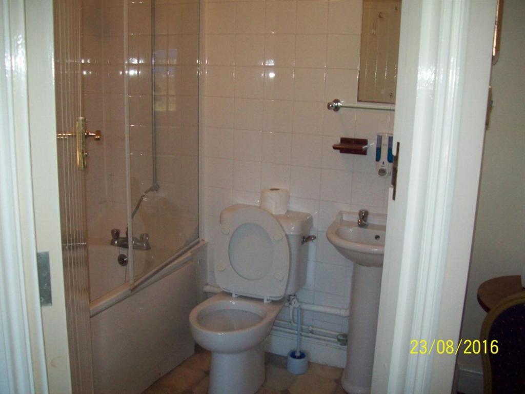 The Crown Hotel 3*