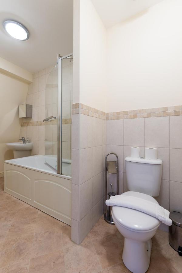 Westlecott House - Old Town Apartment *