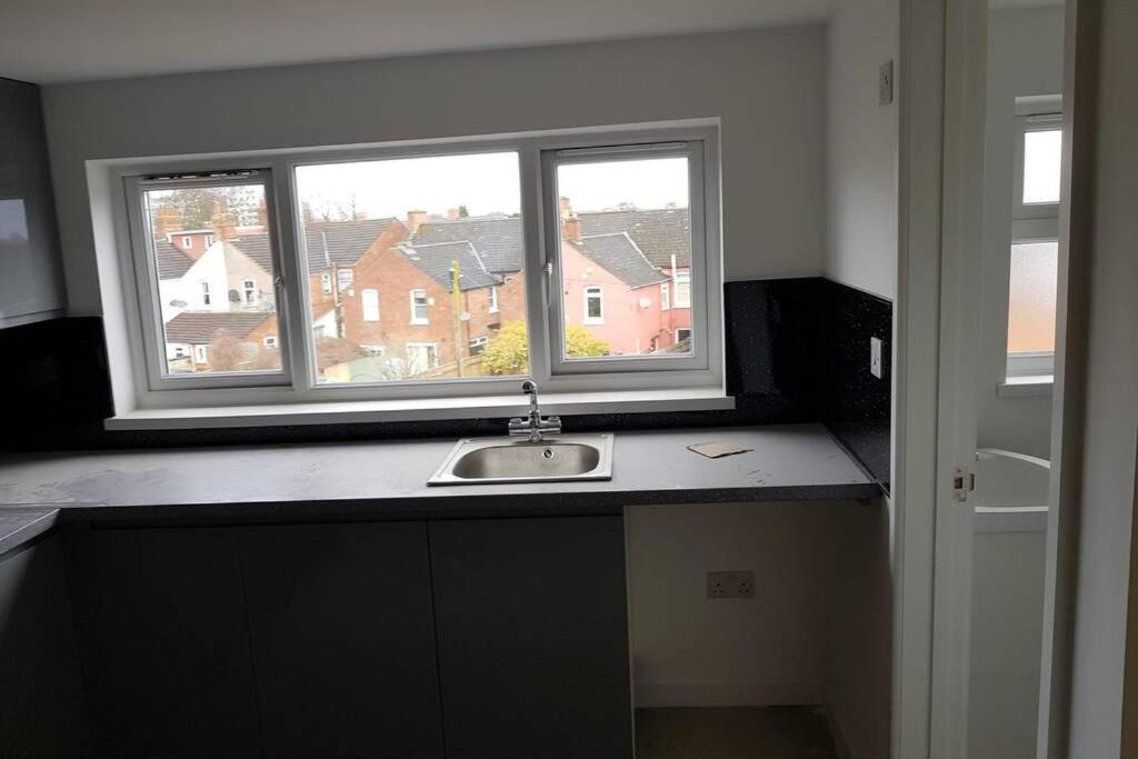 2nd Floor Comfy Centre - Loft Studio *