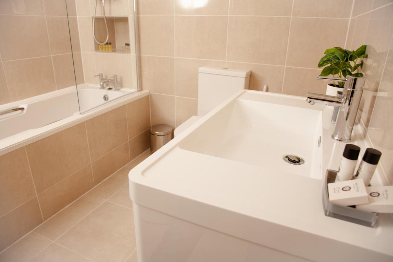 High Life Serviced - Old Town Apartment Swindon