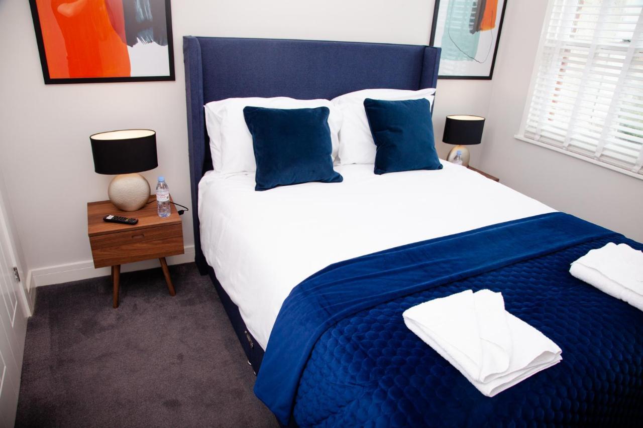 High Life Serviced - Old Town Apartment