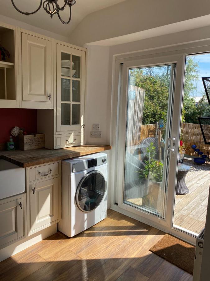 Beautiful Spacious In Town Centre