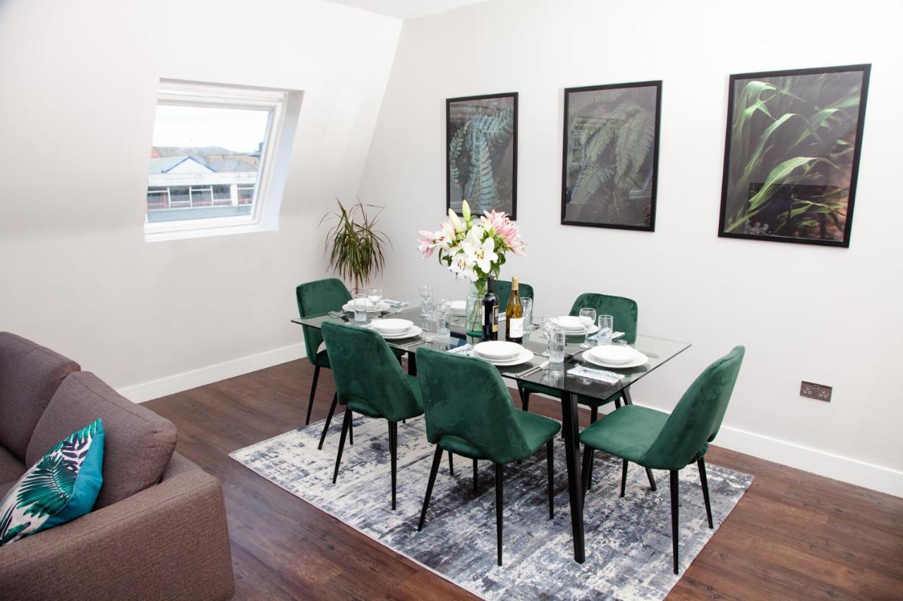 High Life Serviced - Old Town Apartment *