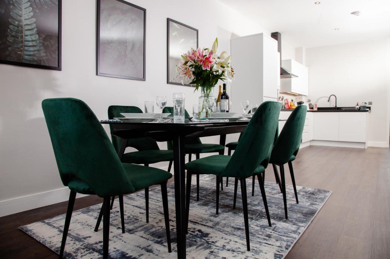 High Life Serviced - Old Town Apartment