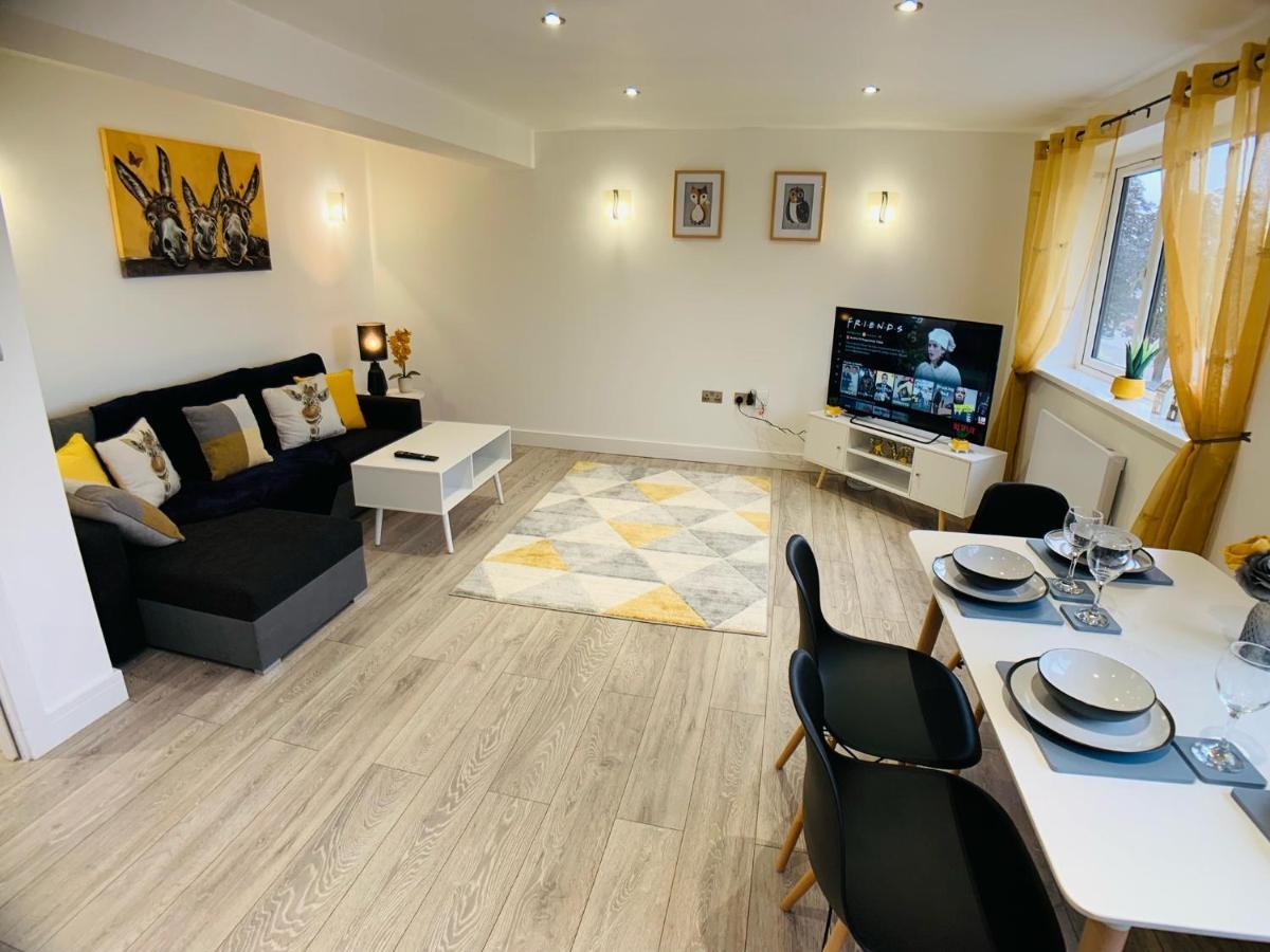 Apartment Springfield - Free Parking Swindon