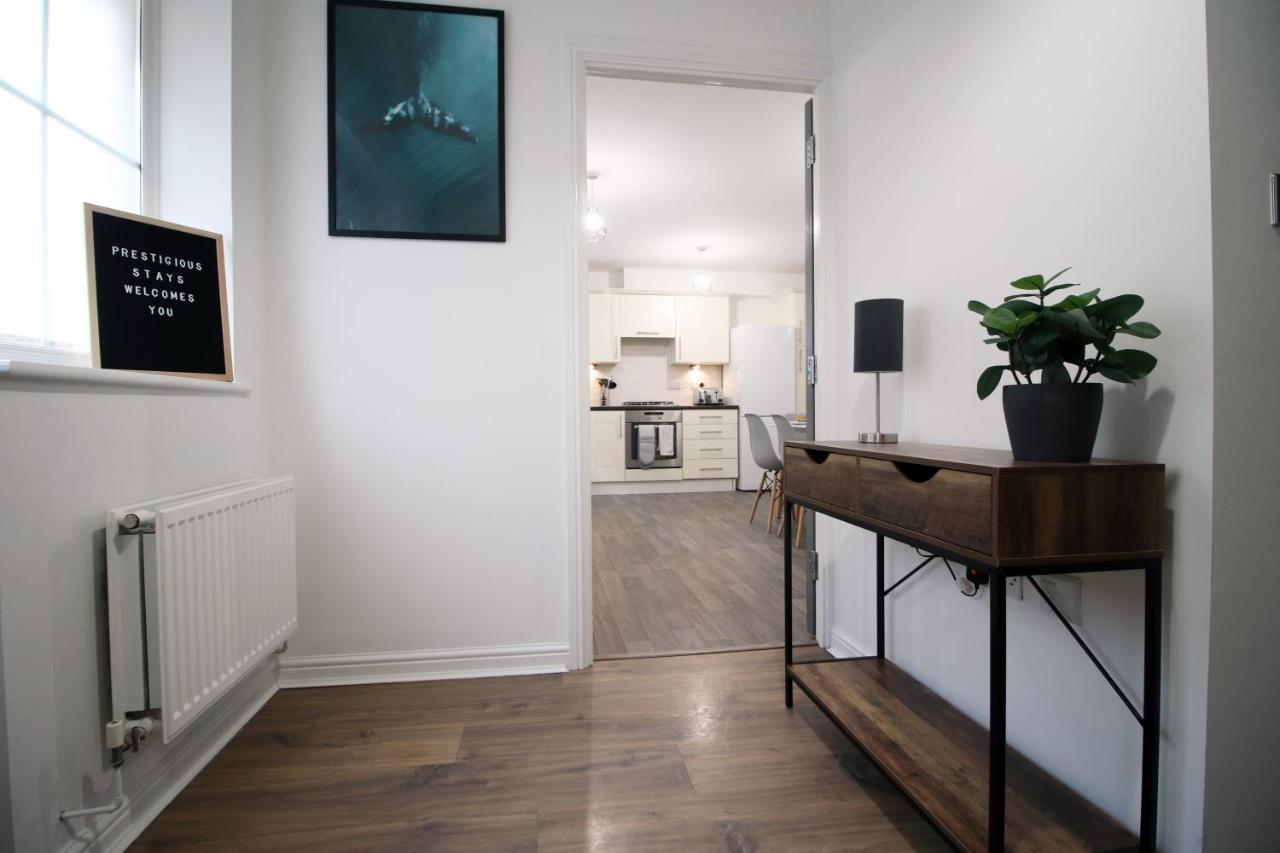 Delft - Spacious Home, High Speed Wi-fi, Free Parking, Terrace *