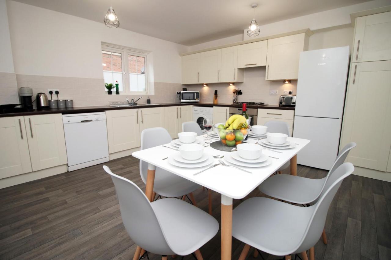 Delft - Spacious Home, High Speed Wi-fi, Free Parking, Terrace