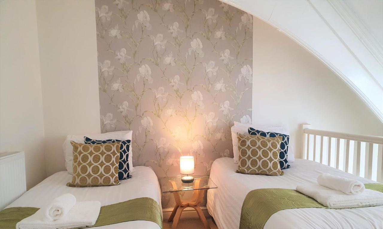 Apartment - Spacious 2 Beds *