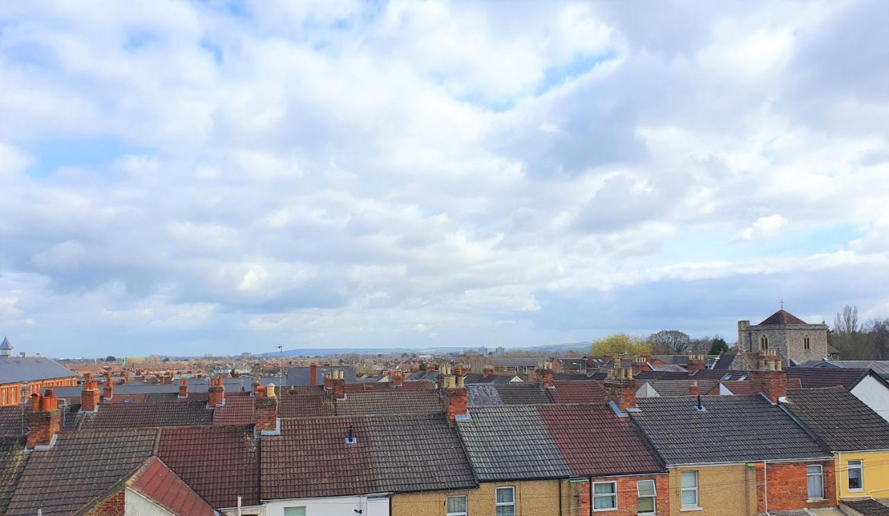 Apartment - Spacious 2 Beds Swindon
