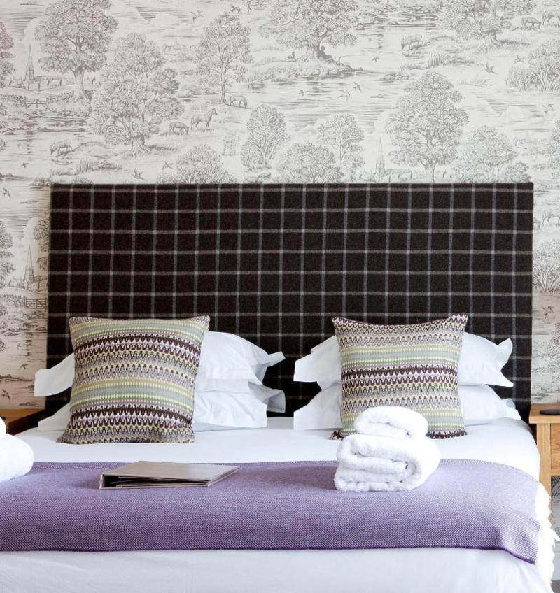 The White Hart, Wroughton 3*