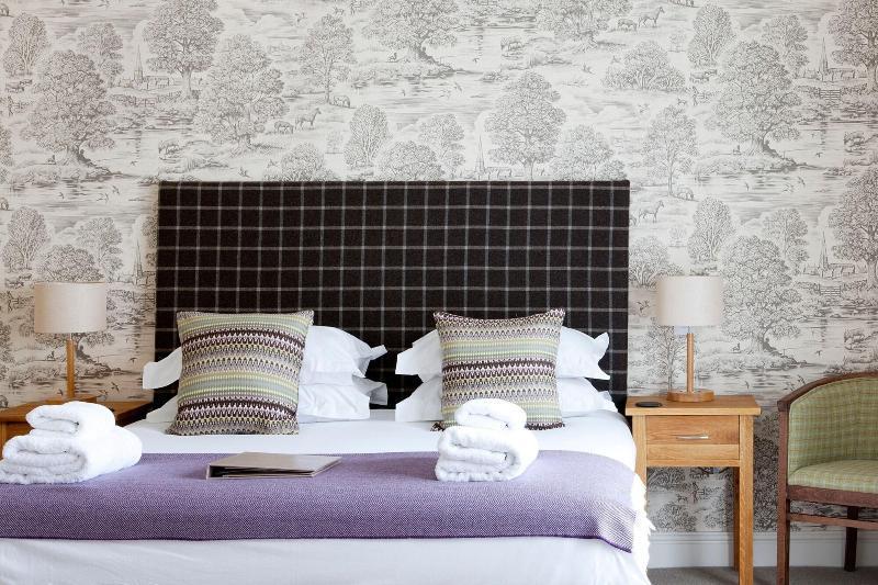 The White Hart, Wroughton Bed & Breakfast