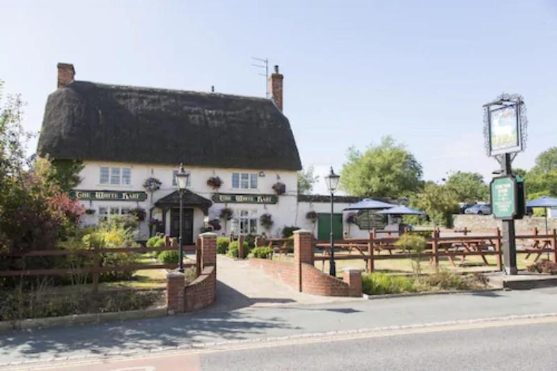 Bed & Breakfast The White Hart, Wroughton Swindon