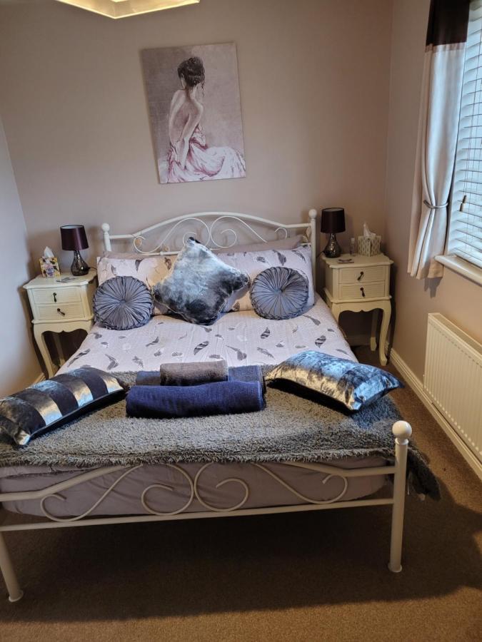 Siobhan's Abode 2 Deluxe Doubles N Large Single No Pets