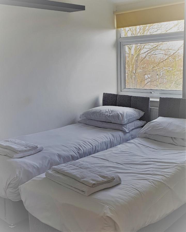 Old Town Duplex - Entercloud9sa Swindon