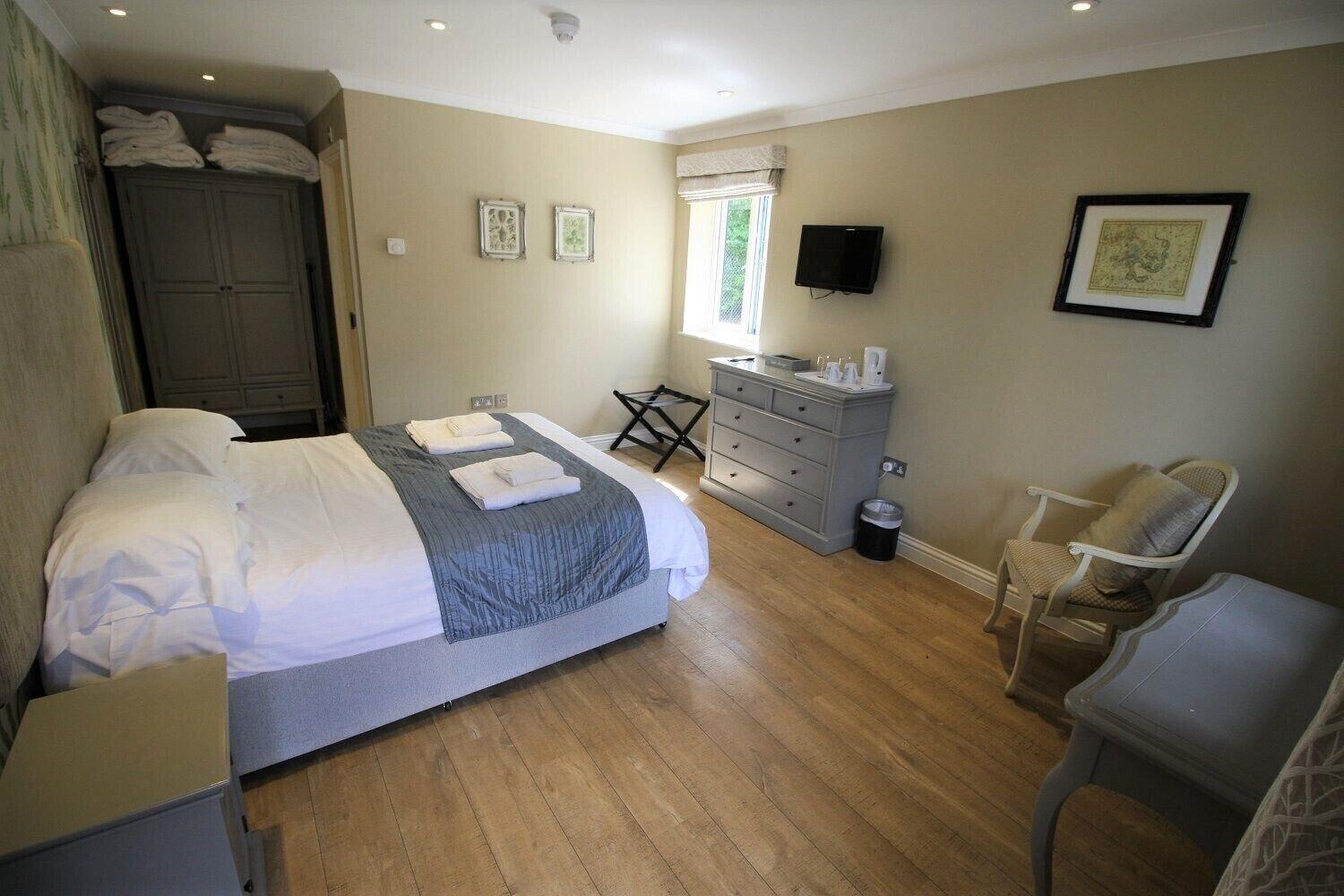 The Sun 4*