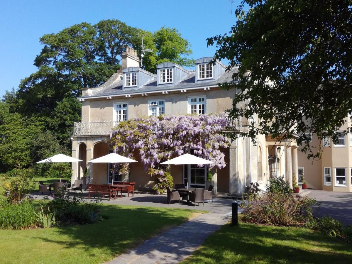 Chiseldon House Country house Swindon