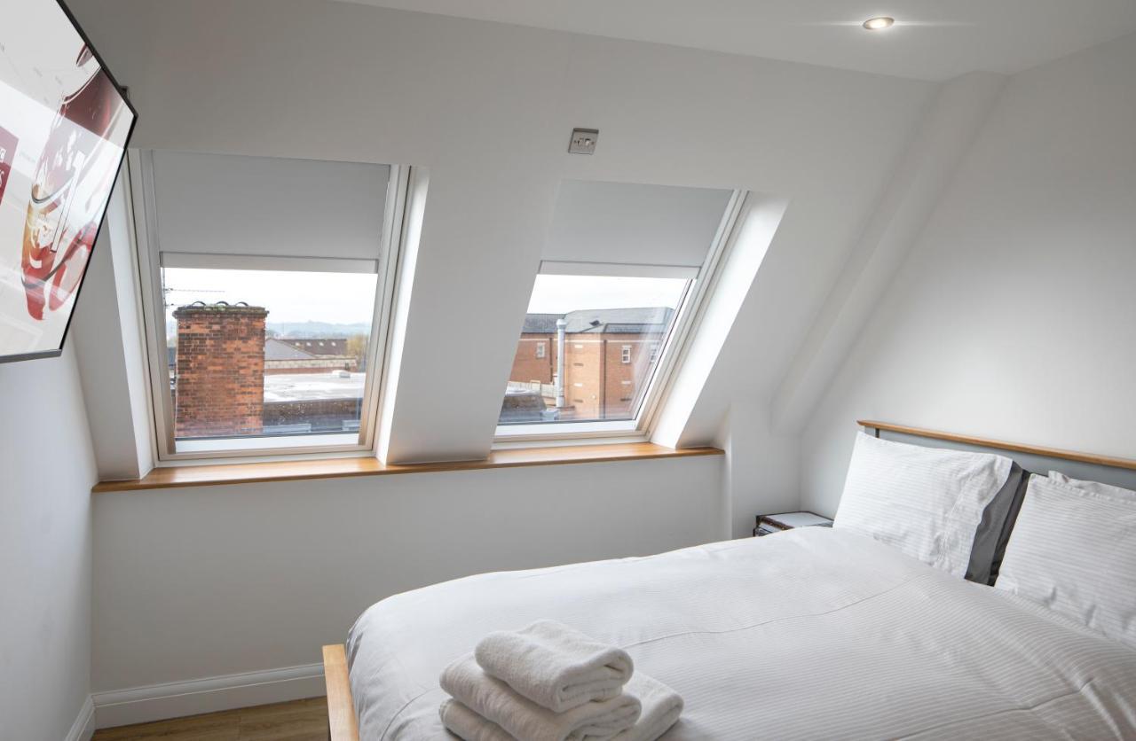 No 1 Wood Street Apartment *