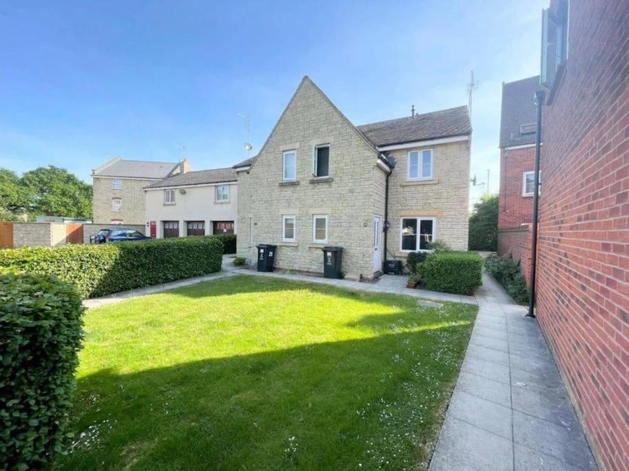 Holiday home Orchid Cotswold Stone House *