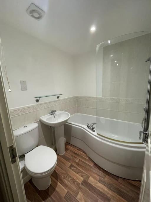 Orchid Cotswold Stone House Holiday home