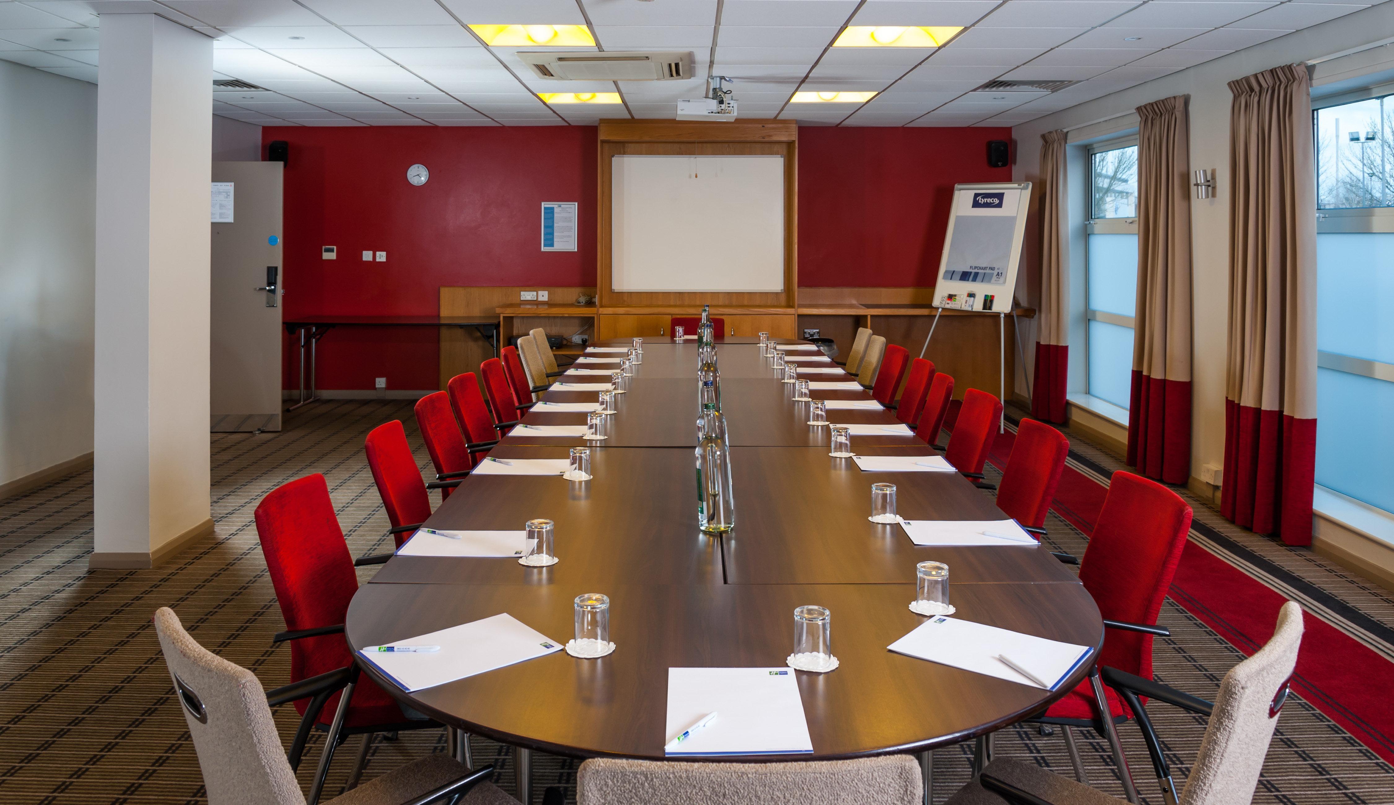 Express West An Ihg Swindon