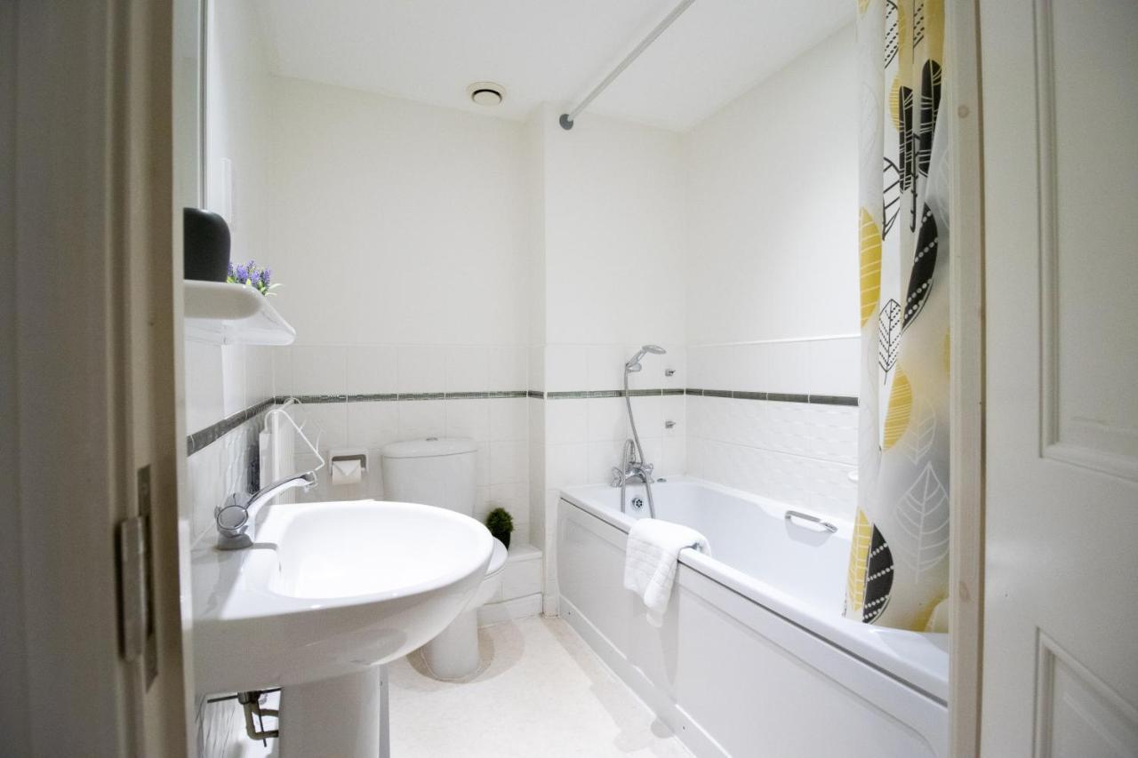 Apartment Brookvale - Free Parking