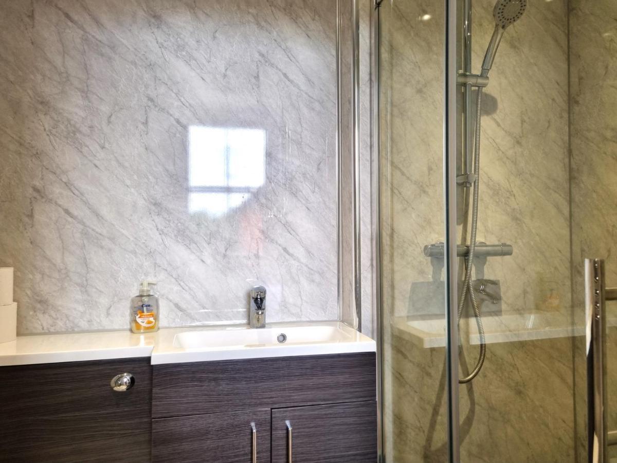 Apartment Bath Road Swindon