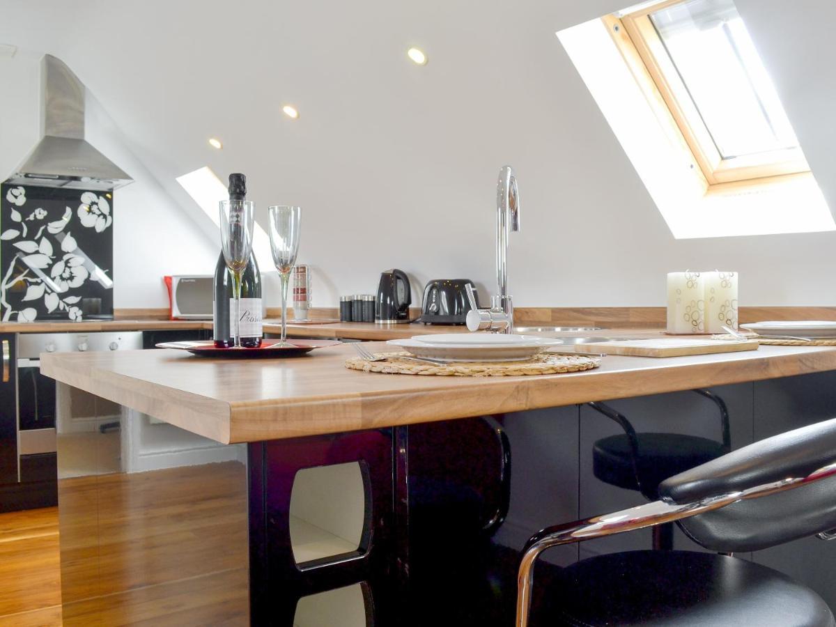 The Coach House * Swindon