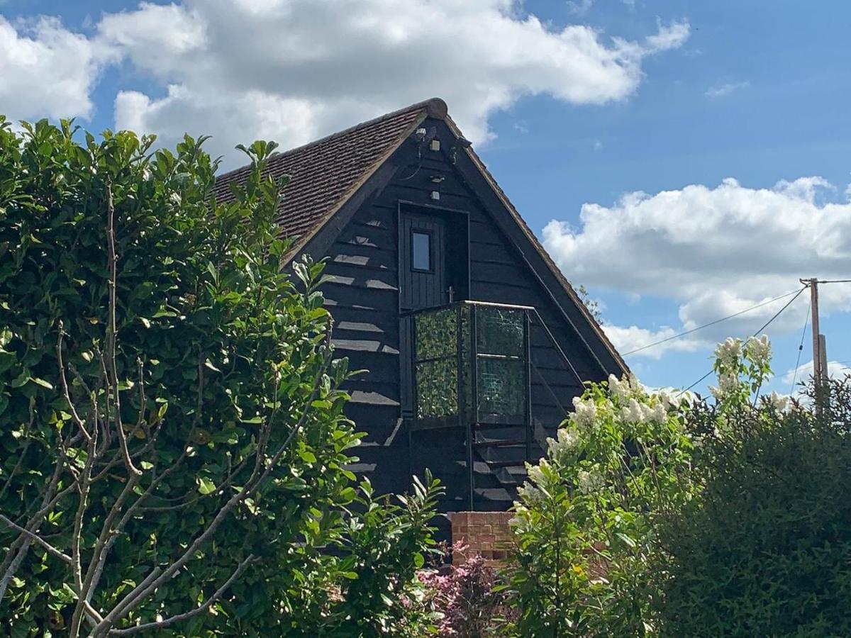 The Coach House * Swindon